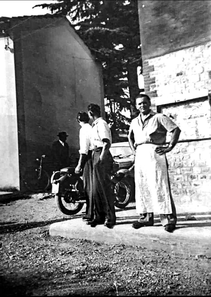 Aristide Negri, gestore dell'Osteria La Grotta